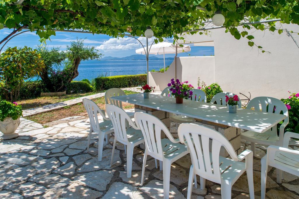Aparthotel Krouzeri *