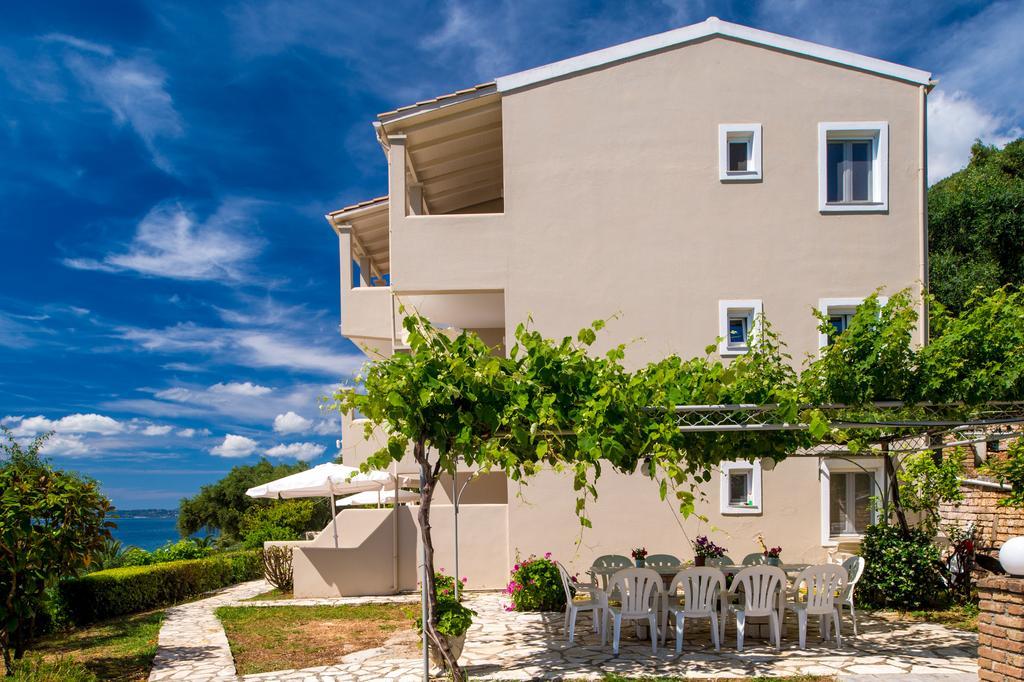 Aparthotel Krouzeri