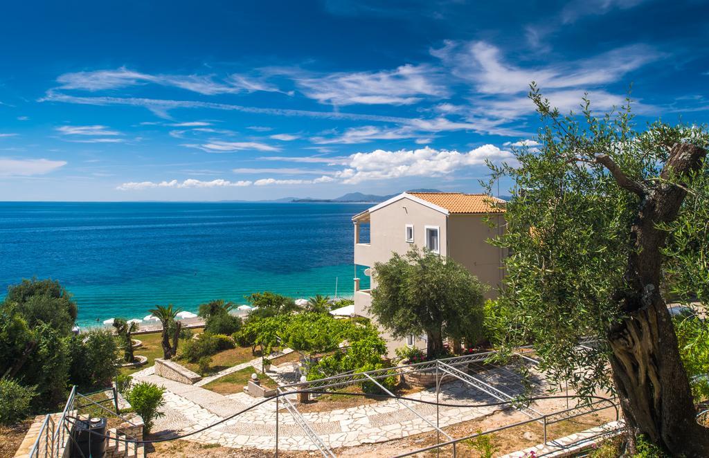 Aparthotel Krouzeri *