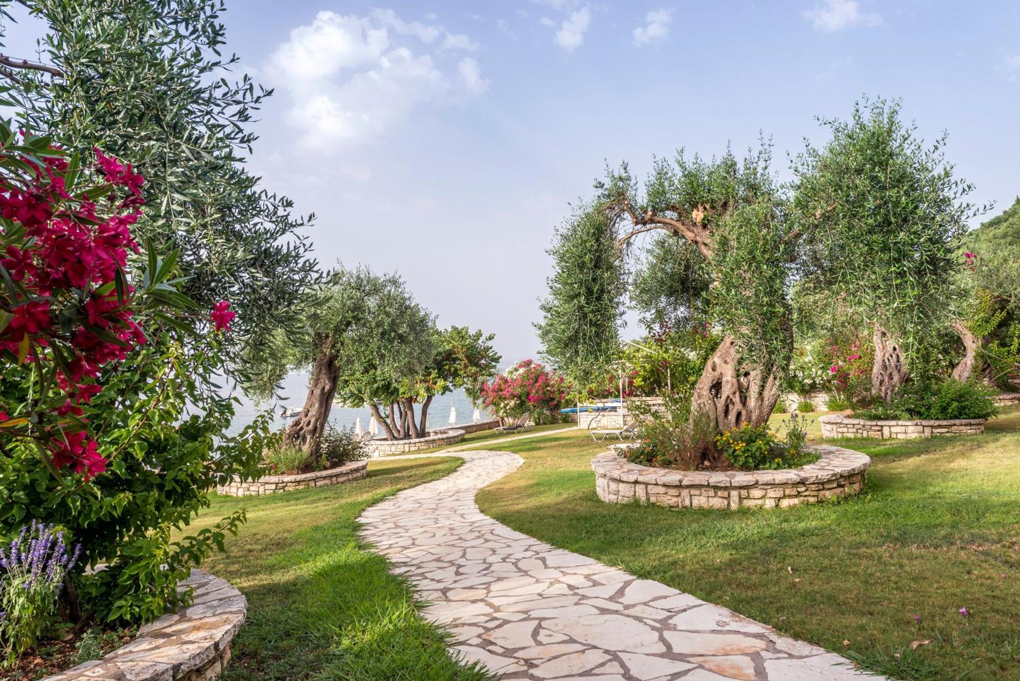 Krouzeri Nisaki (Corfu)