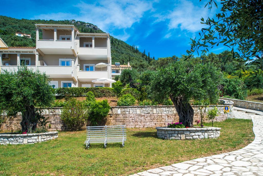Krouzeri Nisaki (Corfu)